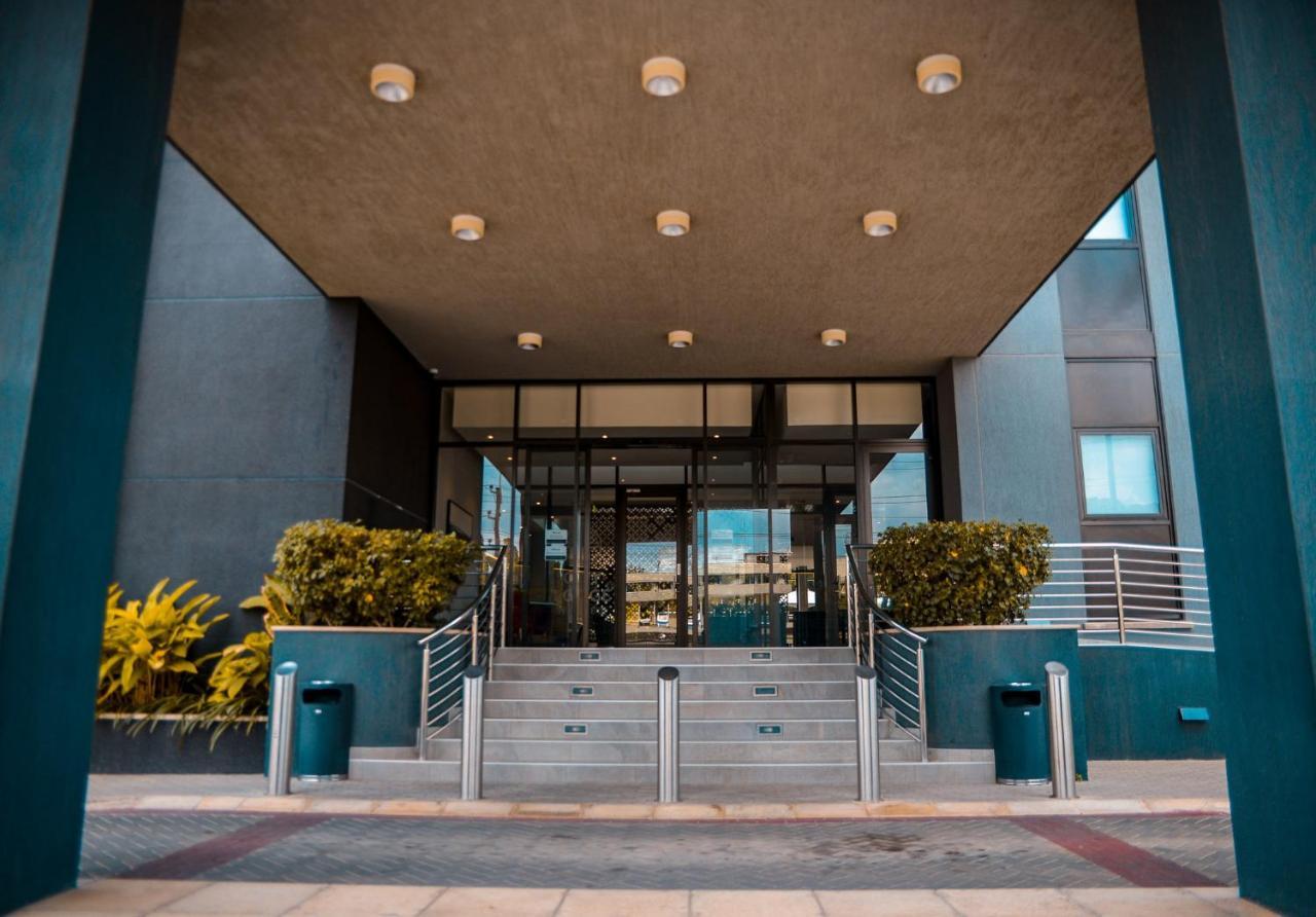 Crowne Plaza - Dar Es Salaam By Ihg 호텔 외부 사진