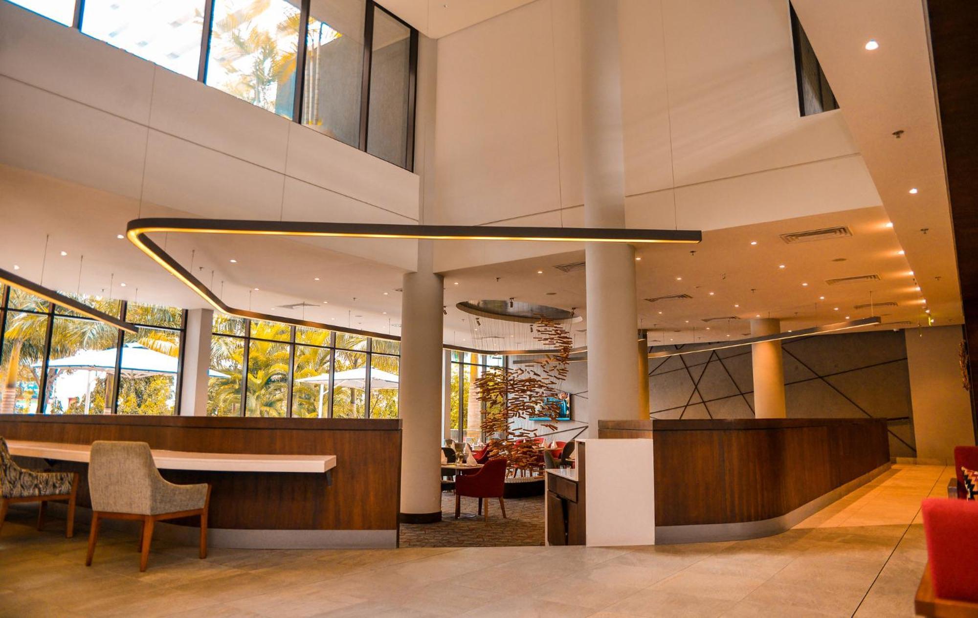 Crowne Plaza - Dar Es Salaam By Ihg 호텔 외부 사진